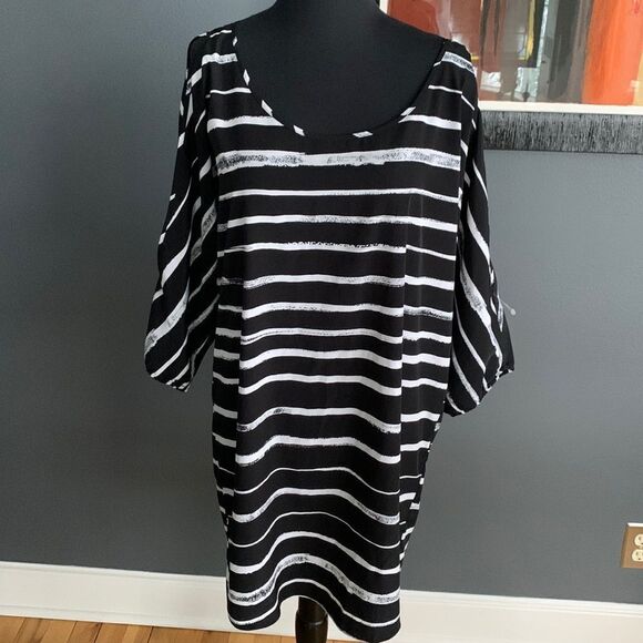 Express black with distressed white stripe cold shoulder midi. New. Small. - Picture 1 of 8